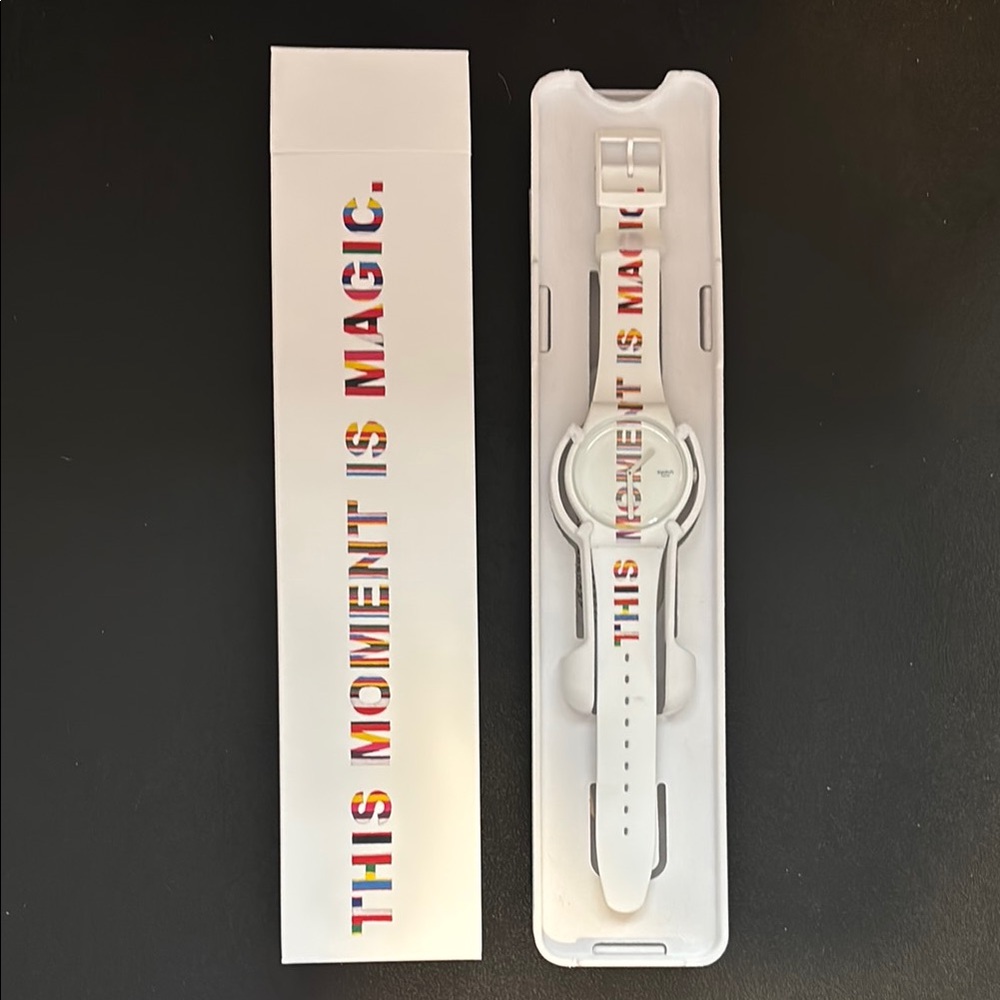 NWT Swatch Watch This Moment is Magic New Gent